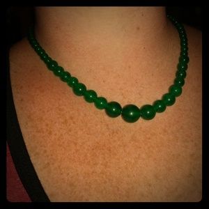 Genuine Green Jade graduated bead necklace